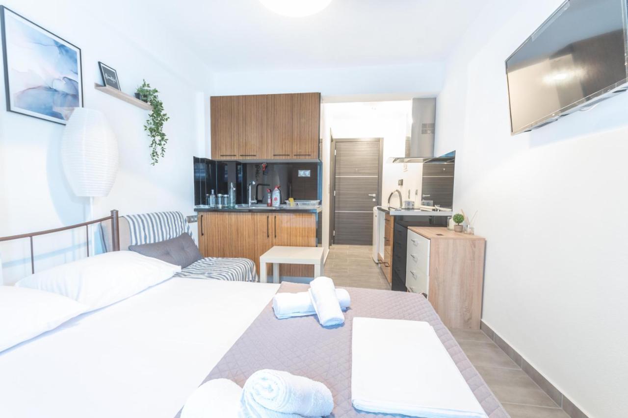 Dns Apartments Kavala Esterno foto
