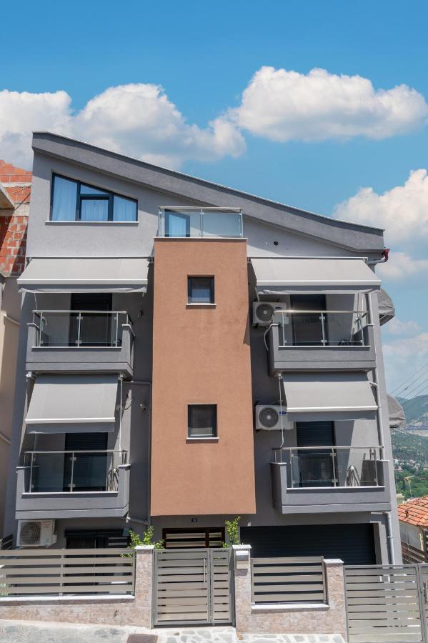 Dns Apartments Kavala Esterno foto